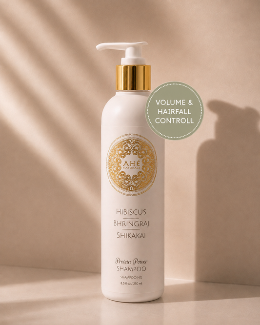 Hibiscus, Bhringraj & Shikakai Shampoo