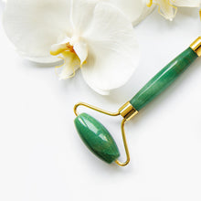 Load image into Gallery viewer, Jade Facial Roller - Ahé Naturals
